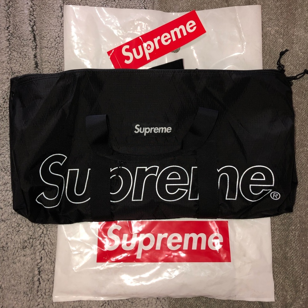🚫SOLD🚫 SUPREME Duffel Bag❗️NWT~ Never Used.